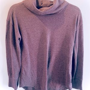 Wind River | Light Sweatshirt